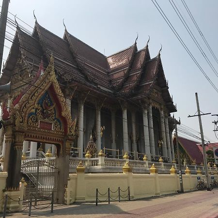 Yellow Hostel Bangkok Luaran gambar